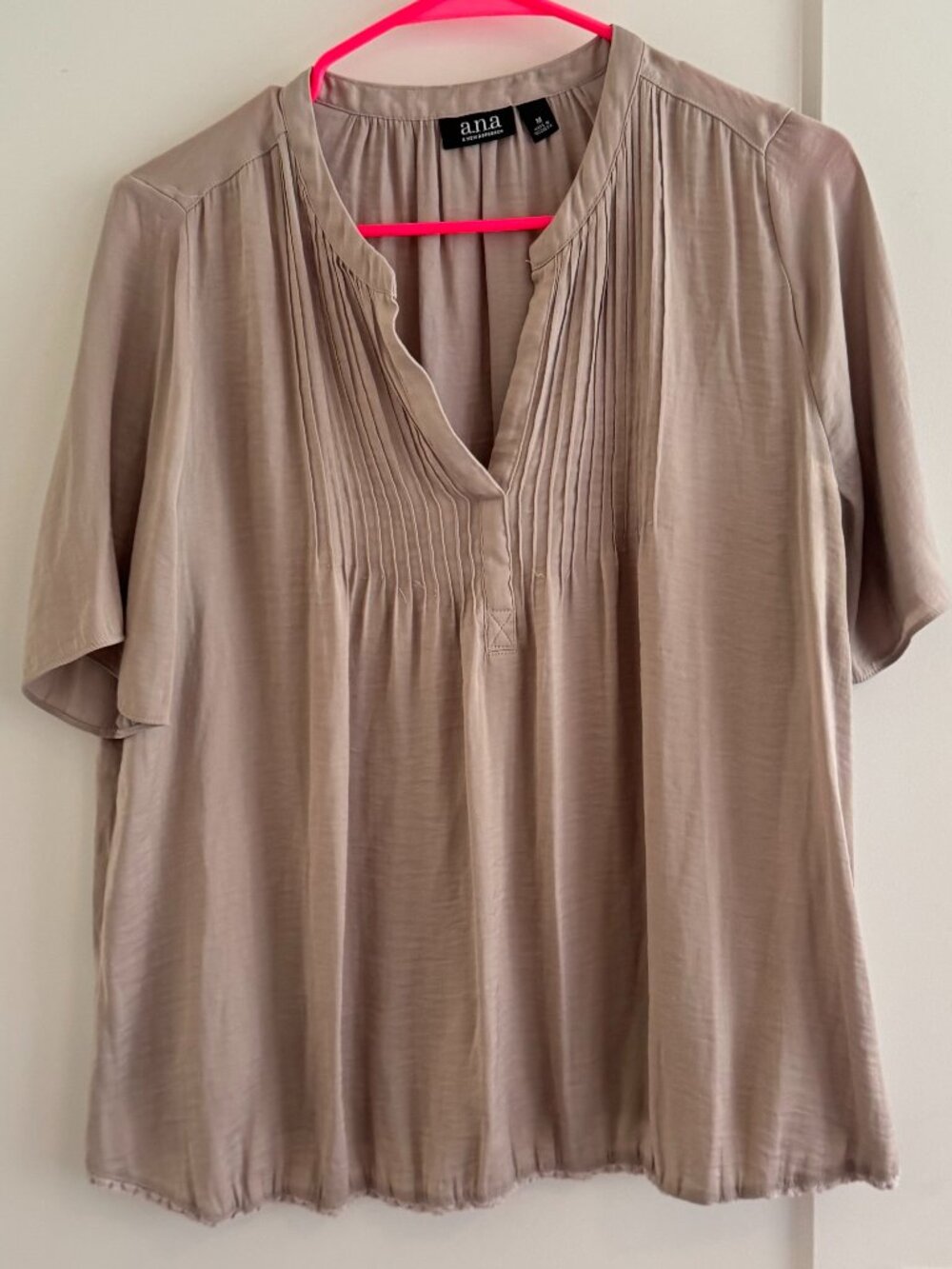 Beige tan work blouse - in good condition, size M